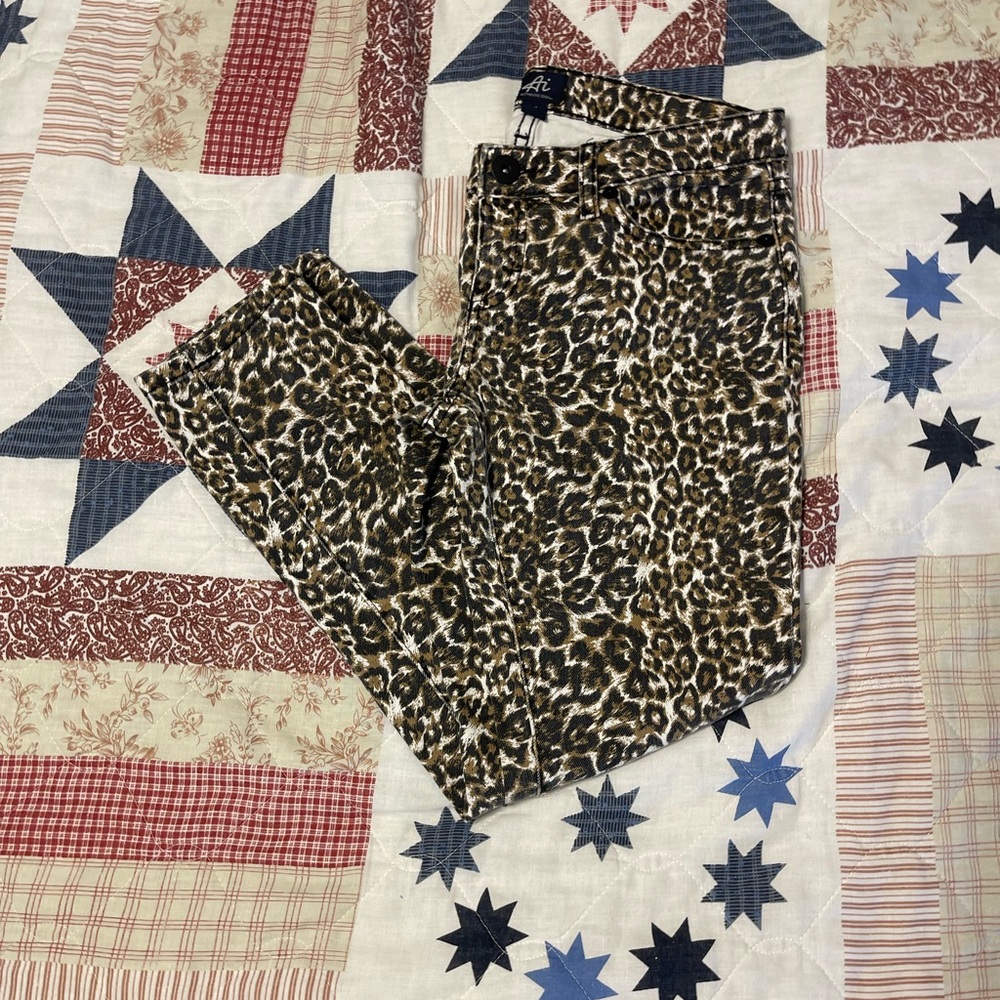 Leopard Print jeans - Picture 2 of 3